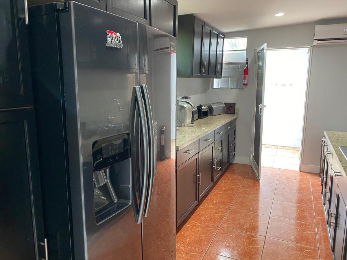 Main House 3 Bed 2 Bath & Guest House 1 Bed 1 Bath Miami Exterior foto